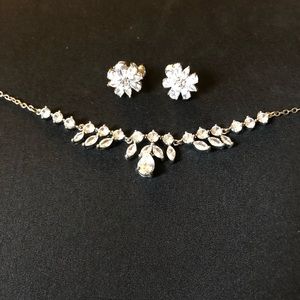 Beautiful Cubic Zirconia Necklace & Earring Jewelry Set